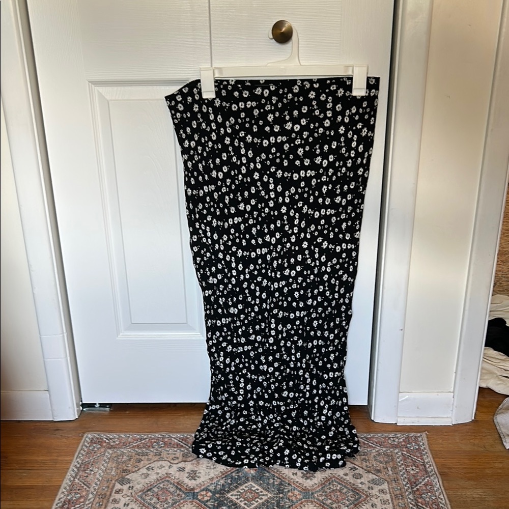 Black and White Floral Maxi Skirt